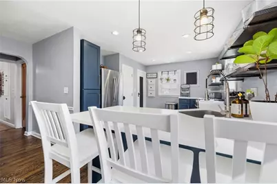 2427 Wadsworth Road, Norton, OH 44203 - Photo 7