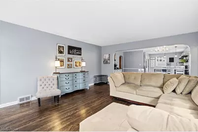 2427 Wadsworth Road, Norton, OH 44203 - Photo 11