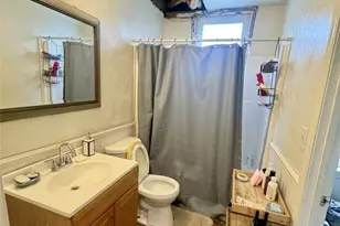 452 W Earle Ave, Youngstown, OH 44511 - Photo 7