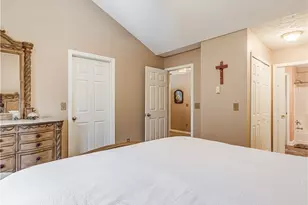 66 Falling Water Cir, Munroe Falls, OH 44262 - Photo 17