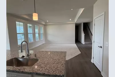 1443 Southbrook Circle NE, Canton, OH 44721 - Photo 5