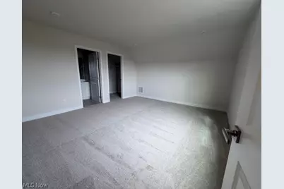 1443 Southbrook Circle NE, Canton, OH 44721 - Photo 11