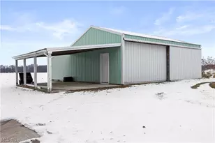 39738 Banks Rd, Grafton, OH 44044 - Photo 3