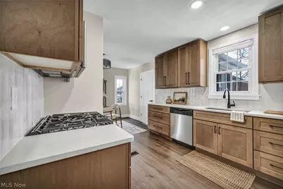 3630 Raymont Boulevard, University Heights, OH 44118 - Photo 9