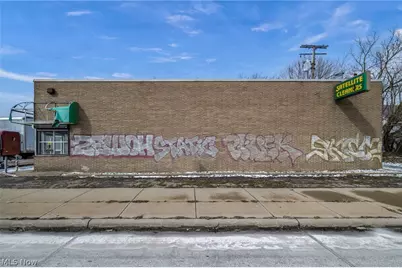 7809 Wade Park Avenue, Loveland, OH 44103 - Photo 17