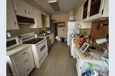 790 S Cleveland Massillon Road, Akron, OH 44333 - Photo 9