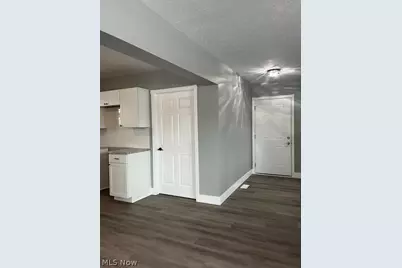 208 S 15th Street, Sebring, OH 44672 - Photo 9