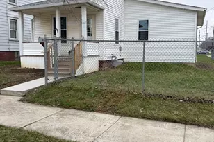 208 S 15th St, Sebring, OH 44672 - Photo 3