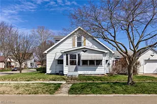 334 W 4th St, Dover, OH 44622 - Photo 13