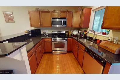 1454 E 105th Street, Loveland, OH 44106 - Photo 7