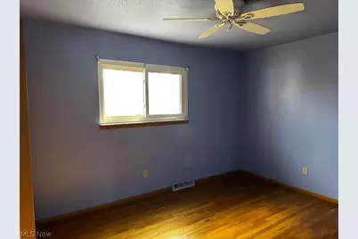 983 E 179 Street, Loveland, OH 44119 - Photo 13