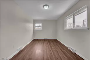 5498 Broad Blvd, North Ridgeville, OH 44039 - Photo 17