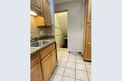 442 Clearview Drive #U9, Euclid, OH 44123 - Photo 9