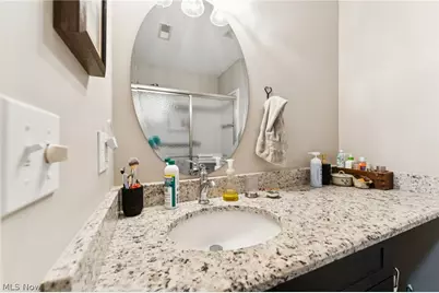 8615 Scenicview Drive, Grandview Heights, OH 44147 - Photo 27