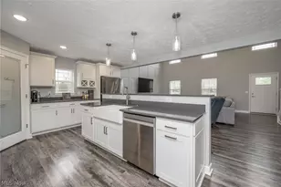 1330 Chelton Dr, Kent, OH 44240 - Photo 9