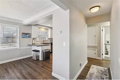 4284 Silsby Road, University Heights, OH 44118 - Photo 13