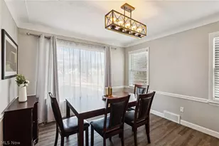 4284 Silsby Rd, University Heights, OH 44118 - Photo 5