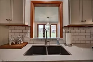 401 E 18th St, Dover, OH 44622 - Photo 11