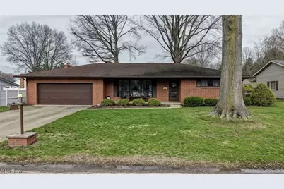 401 E 18th Street, Dover, OH 44622 - Photo 1