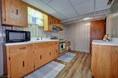 401 E 18th Street, Dover, OH 44622 - Photo 29