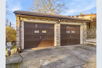 3595 Rolling Ridge Road NE, Canton, OH 44721 - Photo 3