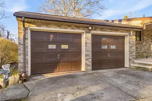 3595 Rolling Ridge Rd NE, Canton, OH 44721 - Photo 3