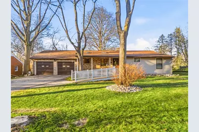 3595 Rolling Ridge Road NE, Canton, OH 44721 - Photo 1