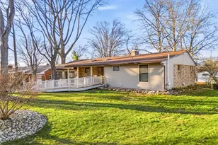 3595 Rolling Ridge Rd NE, Canton, OH 44721 - Photo 7