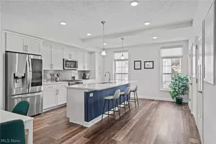 12023 Ashbury Ave, Loveland, OH 44106 - Photo 11