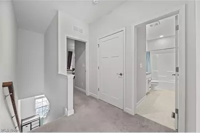 12023 Ashbury Avenue, Loveland, OH 44106 - Photo 29