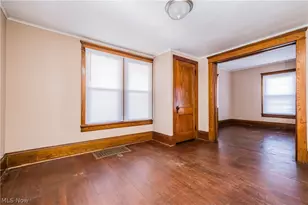 1000 Arlington Ave SW, Canton, OH 44710 - Photo 9