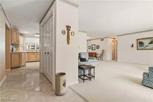 1520 Greenbriar Dr, Ashland, OH 44805 - Photo 7