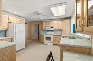 1520 Greenbriar Dr, Ashland, OH 44805 - Photo 11