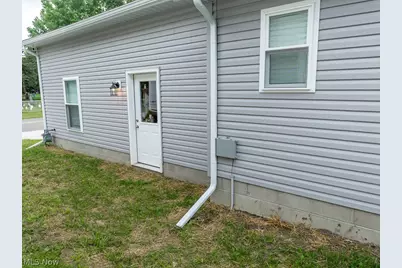 347 Ray Avenue NE, New Philadelphia, OH 44663 - Photo 5