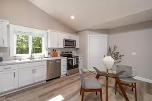 347 Ray Ave NE, New Philadelphia, OH 44663 - Photo 11