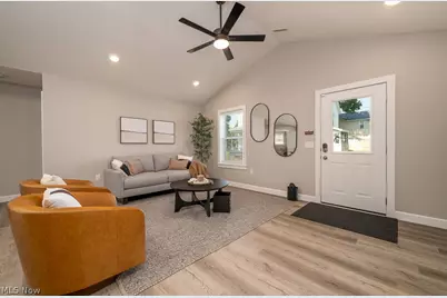 347 Ray Avenue NE, New Philadelphia, OH 44663 - Photo 9