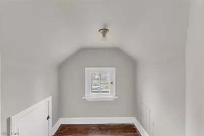 21303 Kenyon Drive, Maple Heights, OH 44137 - Photo 19