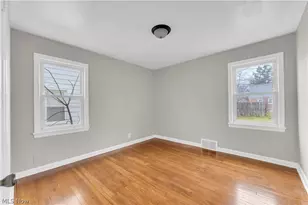 21303 Kenyon Dr, Maple Heights, OH 44137 - Photo 15