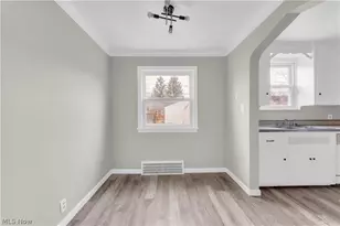 21303 Kenyon Dr, Maple Heights, OH 44137 - Photo 11