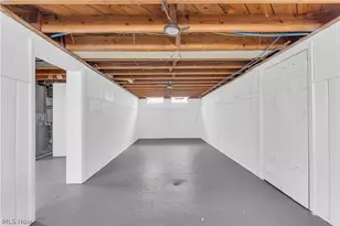 21303 Kenyon Dr, Maple Heights, OH 44137 - Photo 25