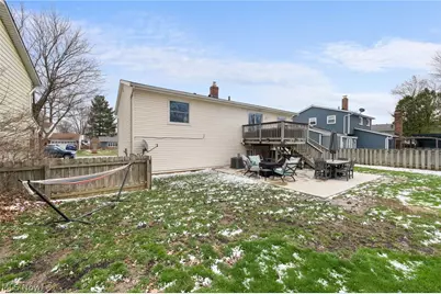 407 Ridgewood Drive, Eastlake, OH 44095 - Photo 27