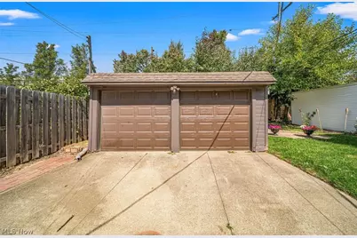 4069 Bushnell Road, University Heights, OH 44118 - Photo 33