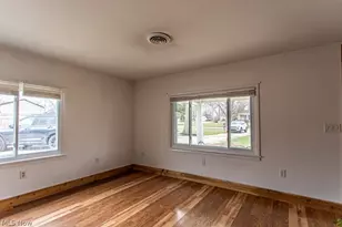 4841 Damon Ave NW, Warren, OH 44483 - Photo 5