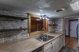 4841 Damon Ave NW, Warren, OH 44483 - Photo 9