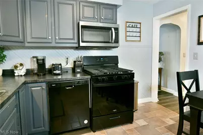 1153 Meadowbrook Avenue SE, Warren, OH 44484 - Photo 11