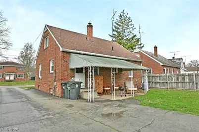 1153 Meadowbrook Avenue SE, Warren, OH 44484 - Photo 33