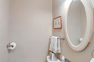 201 E 12th St, Dover, OH 44622 - Photo 29