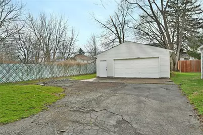 374 Meadowbrook Avenue SE, Warren, OH 44483 - Photo 33