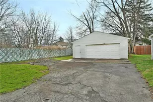 374 Meadowbrook Ave SE, Warren, OH 44483 - Photo 33