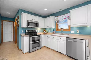 4273 Old State Rd, Willard, OH 44890 - Photo 5